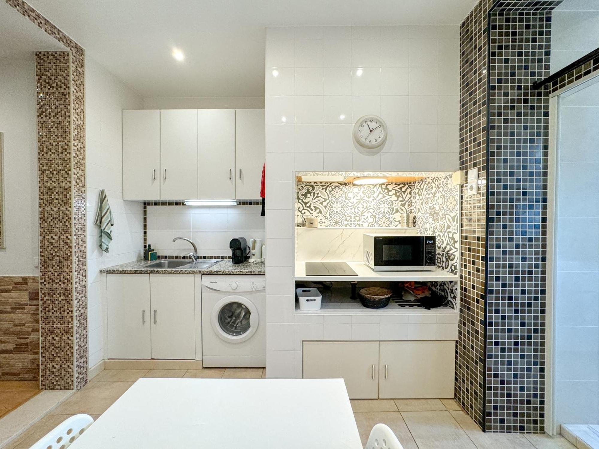 Апартаменты Quiet And Cozy, Easy Access To Lisbon Highlights #1880 Экстерьер фото