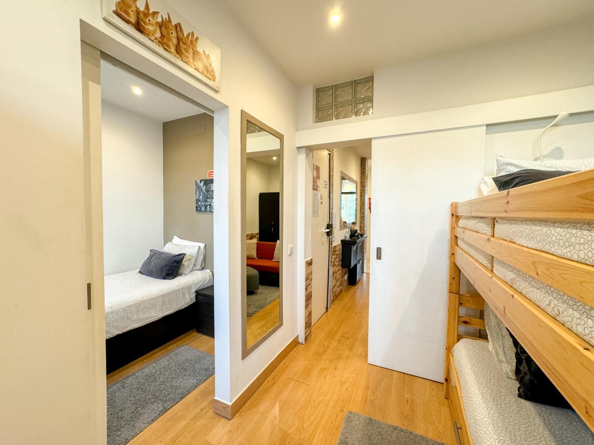 Апартаменты Quiet And Cozy, Easy Access To Lisbon Highlights #1880 Экстерьер фото