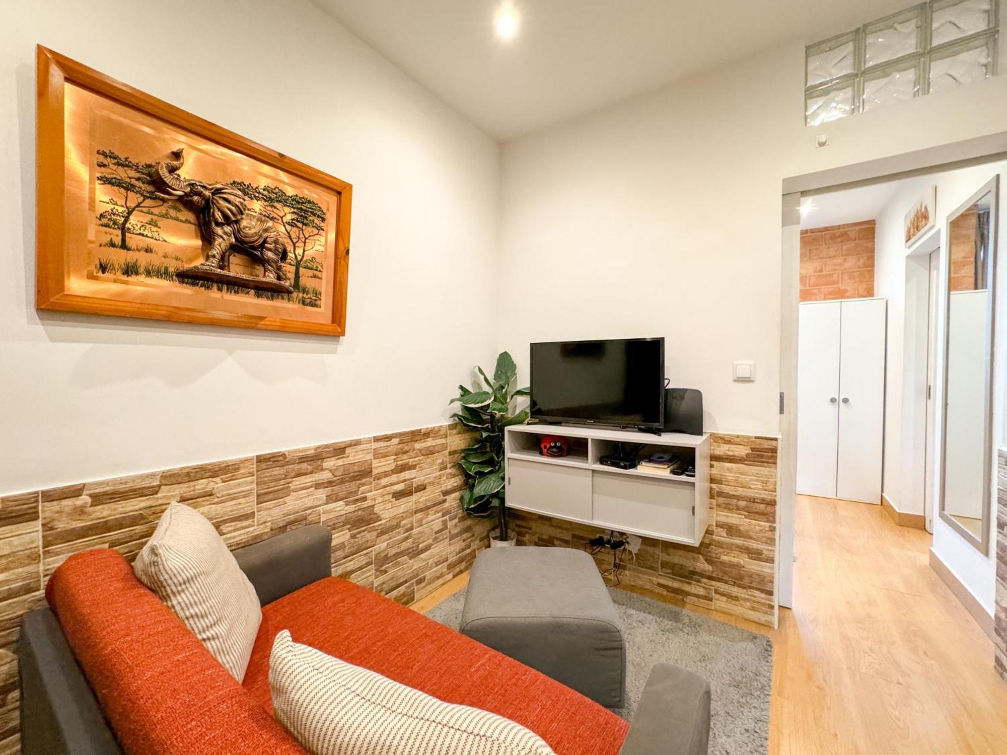 Апартаменты Quiet And Cozy, Easy Access To Lisbon Highlights #1880 Экстерьер фото